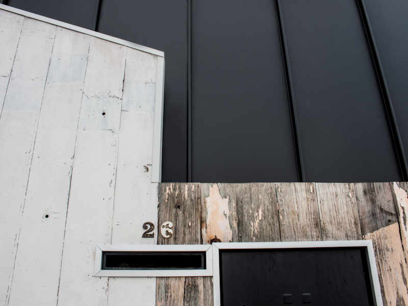 Acute House standing seam aluminium 12