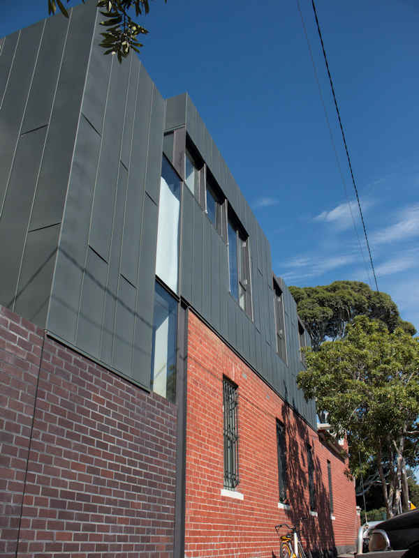 CarltonStationMetalCladding3