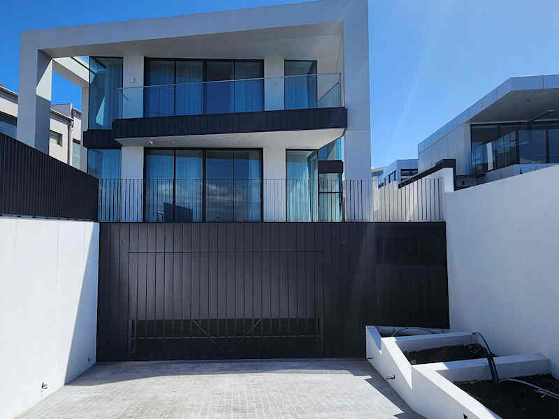 williamstown aluminium interlocking cladding walls garage 4